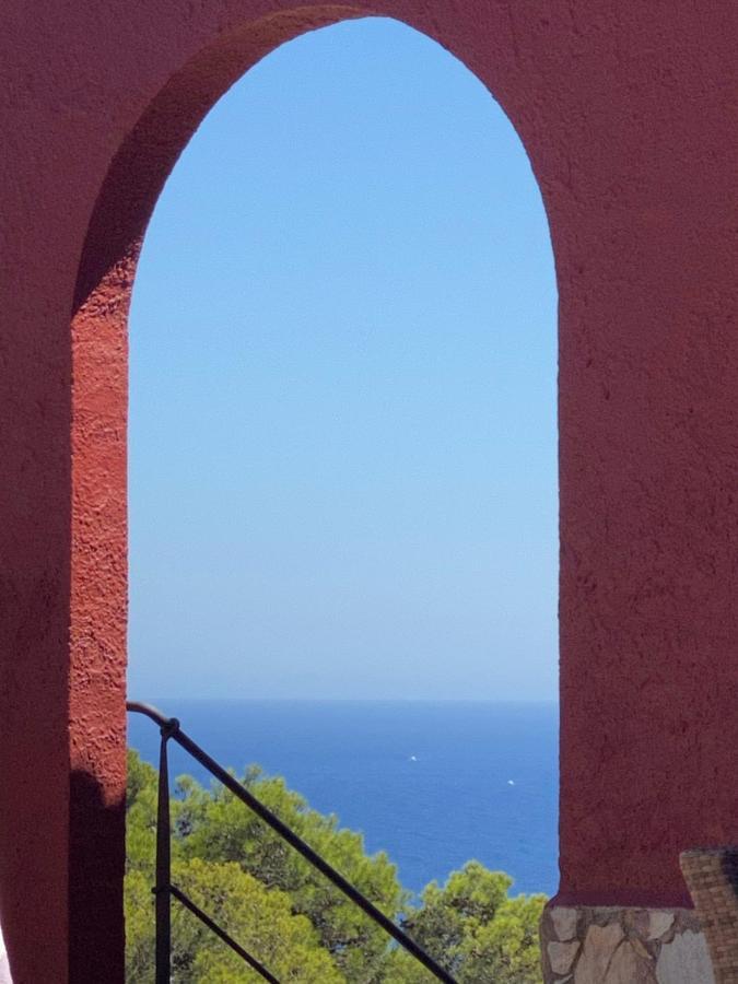טאמאריו Villa Gisele מראה חיצוני תמונה