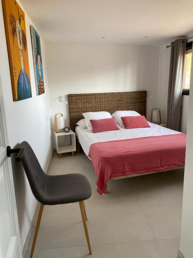 טאמאריו Villa Gisele מראה חיצוני תמונה
